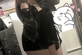 (Arabian) (NOOO BLACKKK GUYSSS) STOP SENDING DEPOSIT...STOP GOING TO HOTEL ...my place is safe & u get wat u NEED😘 - Image 2